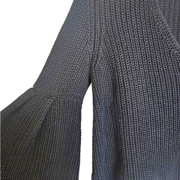 Free People Damsel Cable Knit Bell-Sleeve Black Cropped Boho Pullover Sweater - Picture 4 of 7